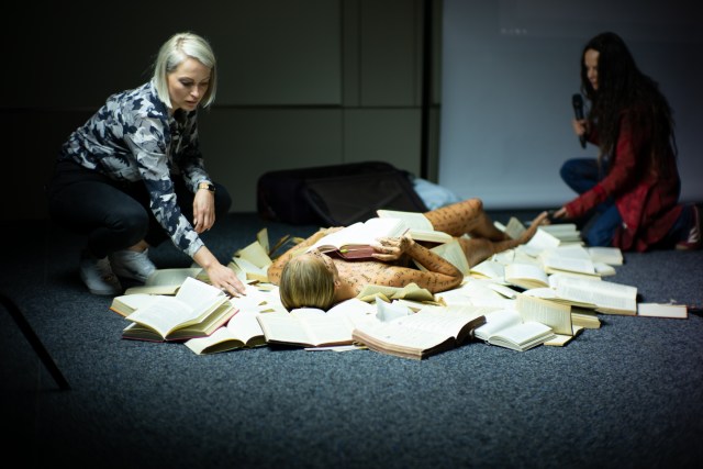 AmelieNikonDays19-2_MakeOf